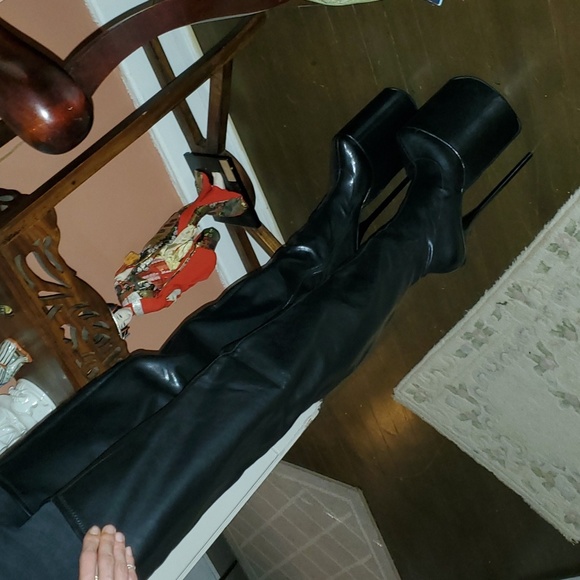 12 Inch High Heel Platform Boots - Picture 5 of 8